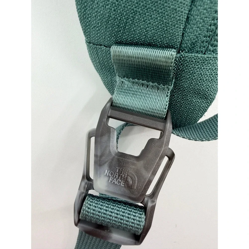 The North Face Sling Bag Unisex OS Green Good Condition Crossbody Gorpcore